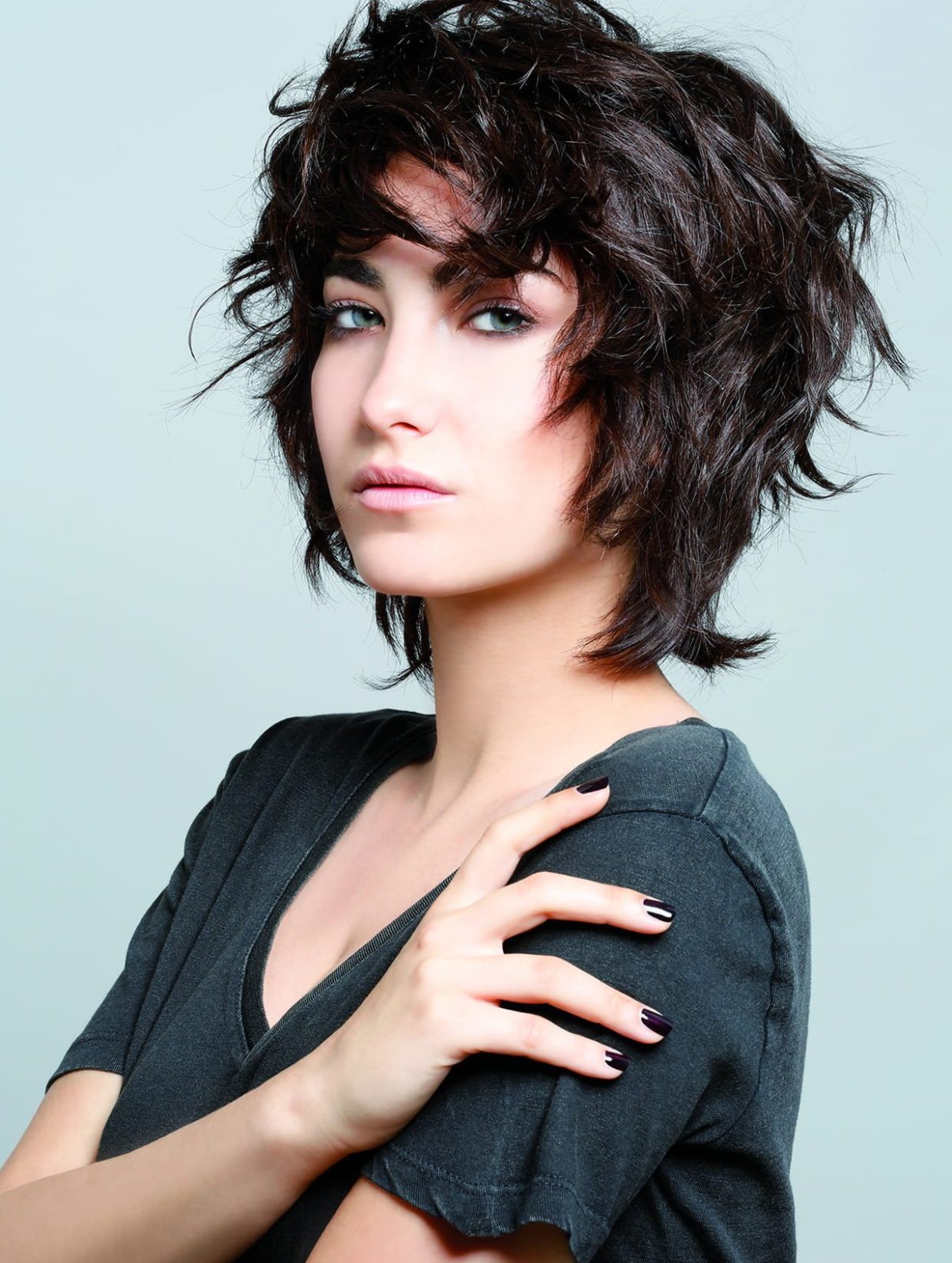 Прическа гаврош женская фото на средние волосы