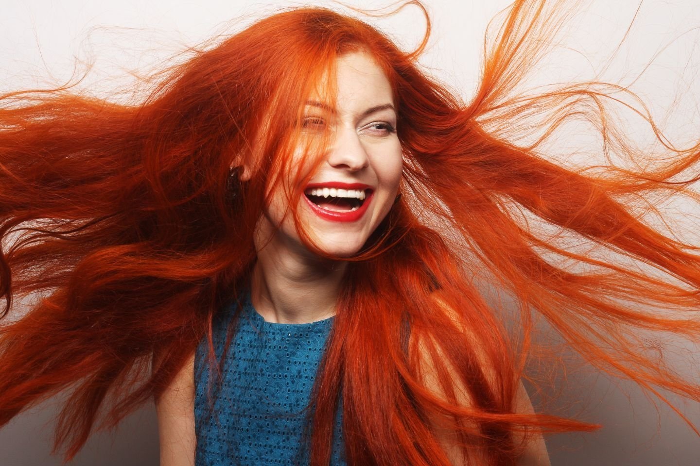 огненно красный цвет волос фото