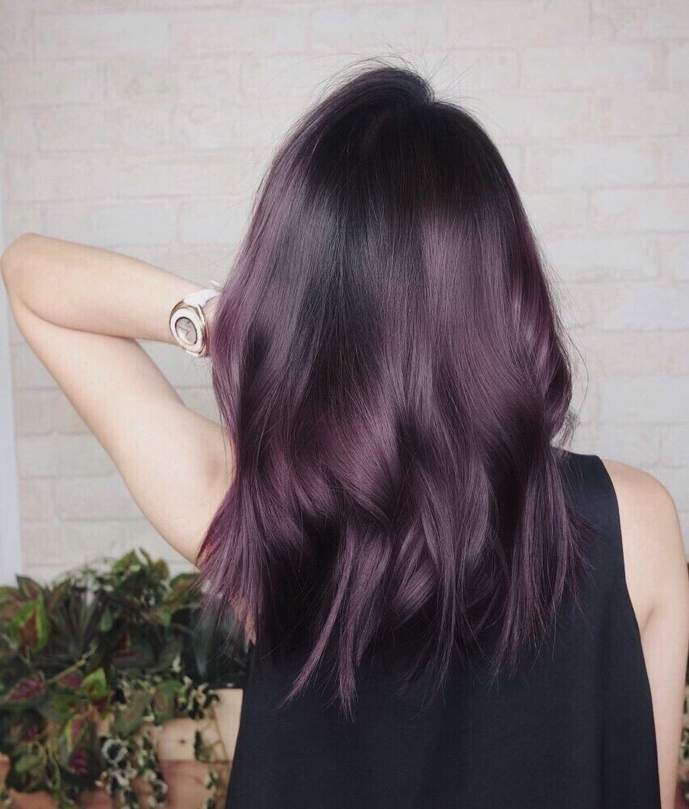 светло коричнево фиолетовый цвет волос фото