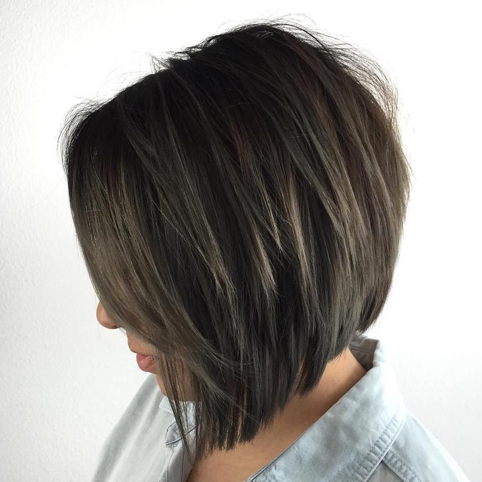 Стрижка layered short Bob