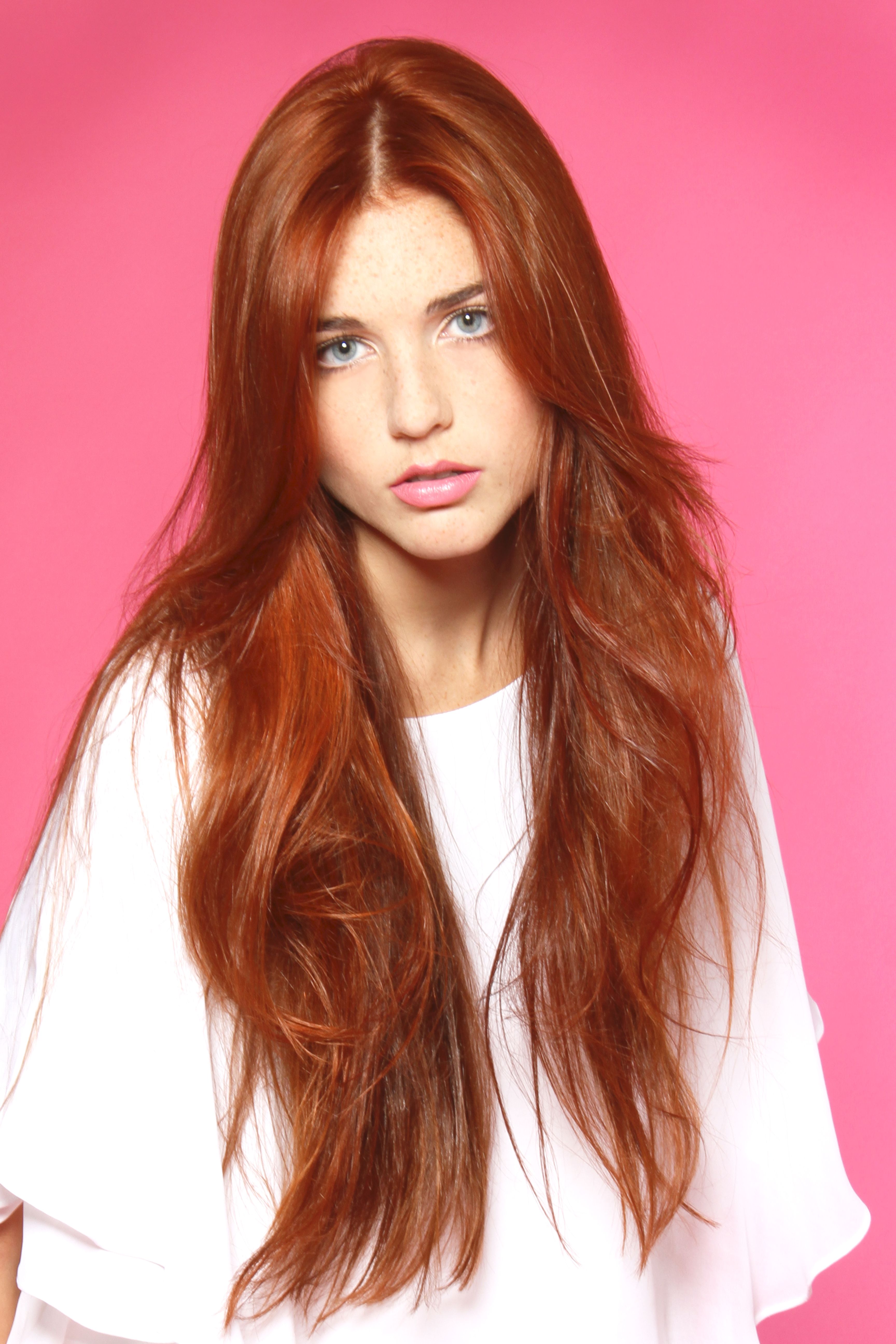 Русые с рыжиной волосы. Русо рыжий. Руссо рыжеватые волосы. Руссо рыжий цвет волос. Руссо медные оттенки волос.