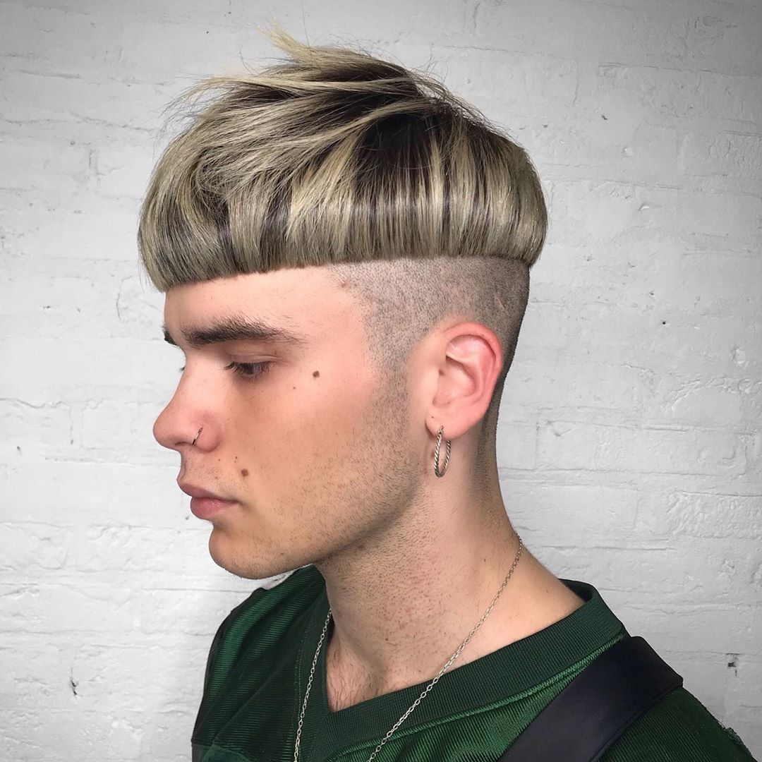 Прическа Bowl Cut мужская